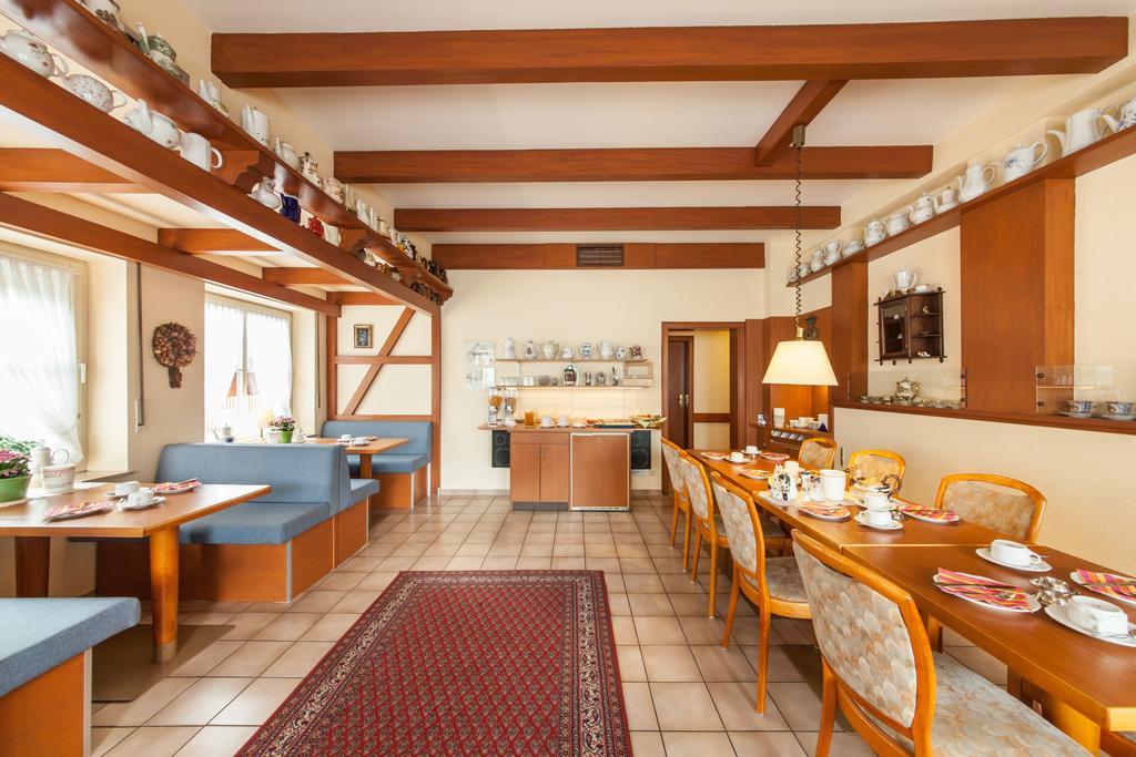 Hotel Zum Kaffeekaennchen Нордерщед Екстериор снимка